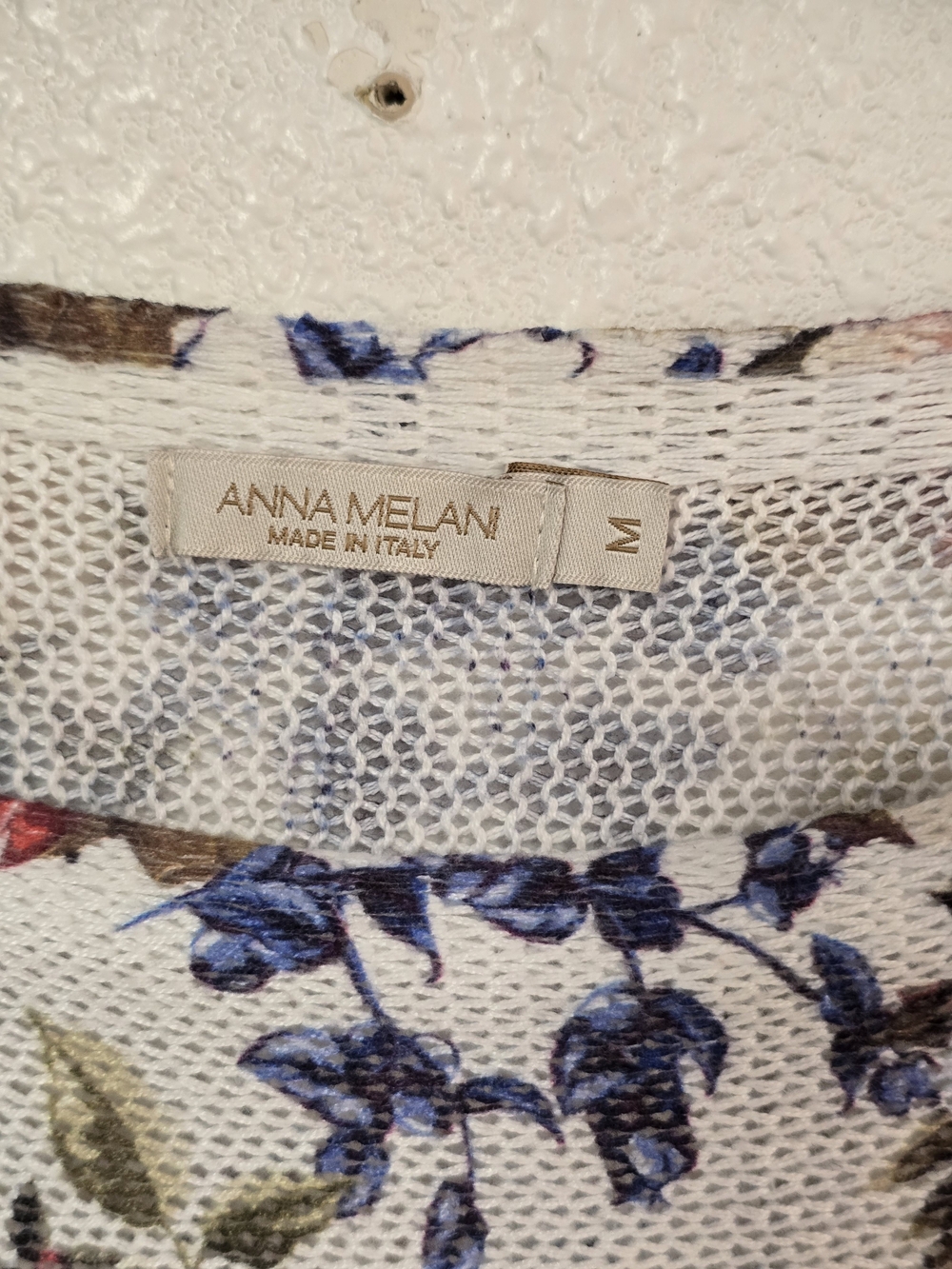 Floral Long-Sleeve Knit Top - White with Rose Print - Picture 4 of 6